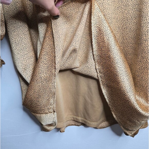 Francesca's Collections Mi Ami Satin Longsleeve Mini Dress Animal Print Size M - Picture 6 of 10